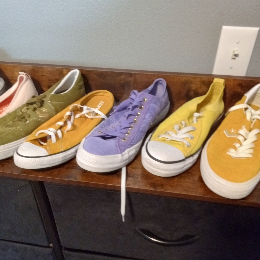 Women's shoes size 10